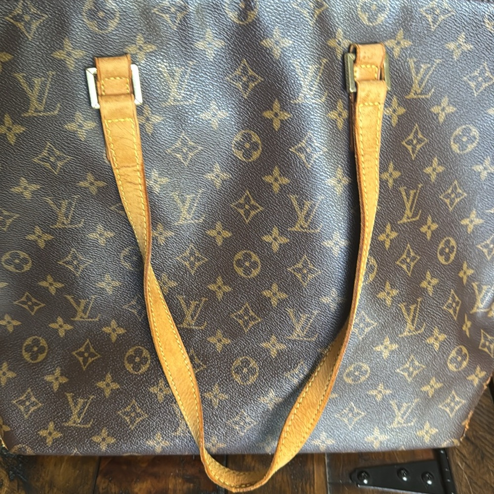 Louis Vuitton Brown Monogram Shoulder Bag - Picture 9 of 10
